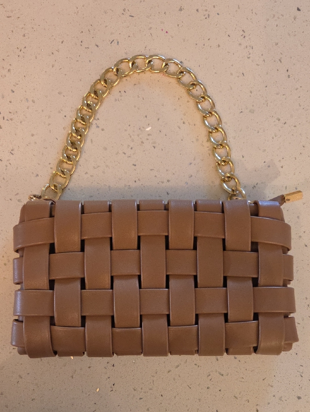 PrettyLittleThing Woven Chain Handle Clutch - Brown